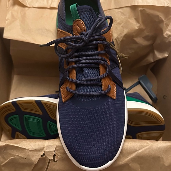 Okukai men’s sneakers NWT - Picture 2 of 5